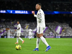 mbappé zápasy Legmentary Christian Ronaldo Record a Real Madrid Download app from appStore