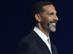 „Dostupné“ komentáre Rio Ferdinanda spôsobujú, že ceny lístkov na majstrovstvá sveta vyzerajú ako chorý vtip Rio Ferdinand na žrebovaní majstrovstiev sveta 2026