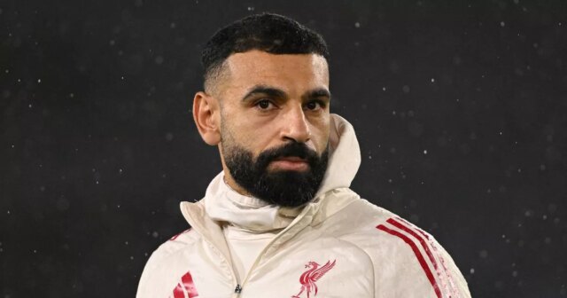 „Jedovatý“ vzťah Mo Salah a Arne Slota, keď Jamie Carragher Mohamed Salah spustil mimoriadny rozruch na Liverpool a manažéra Arneho Slotu
