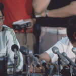 Billie Jean King a Bobby Riggs na tlačovej konferencii k Bitke o sexe v roku 1973