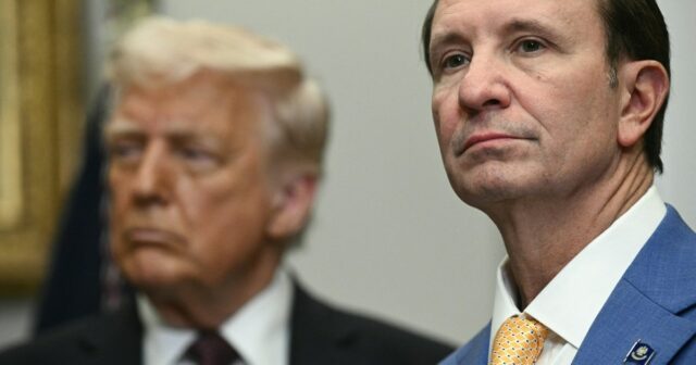 „Musíme to mať“: Trump obnovuje tlak na Grónsko, keď protestuje Dánsko | Správy Donalda Trumpa
