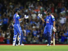 „Nemali by ste ich odsúvať na vedľajšiu koľaj“ – strohé vyhlásenie víťaza Svetového pohára o Kohli & Rohit po ODI IND vs SA 2025 „Nemali by ste ich odsúvať na vedľajšiu koľaj“ – strohé vyhlásenie víťaza Svetového pohára o Kohli & Rohit po ODI IND vs SA 2025