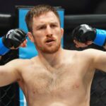 Brett Johns a Jack Shore zápas