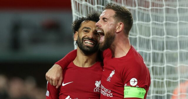 Bývalí spoluhráči z Liverpoolu Mohamed Salah a Jordan Henderson mali tajné stretnutie