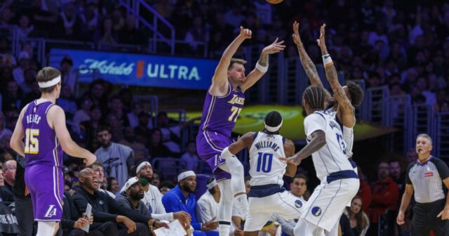 „Zostáva veľa kúskov pizze“: Kde sú Lakers po 20 zápasoch
