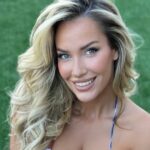 Kinsey pózuje na Instagrame