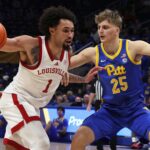 Basketbal NCAA: Louisville v Pittsburghu