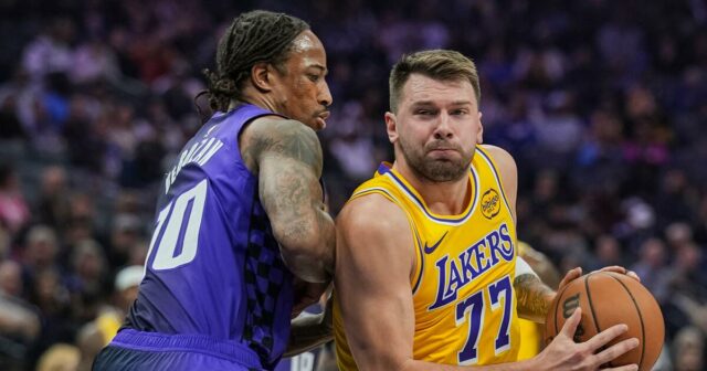 42 bodov Luku Dončiča nemôže zachrániť Lakers pred prehrou s Kings
