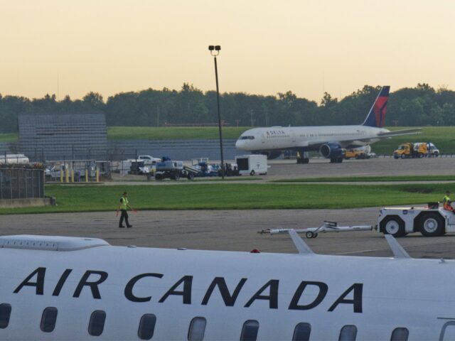 Akcie spoločnosti Bombardier klesli na Trumpove hrozby 50 % cla Akcie spoločnosti Bombardier klesli na Trumpove hrozby 50 % cla na kanadské lietadlá | Správy o obchodnej vojne