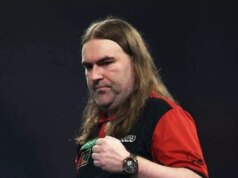 Ako mohol Ryan Searle, ktorý sotva vidí šípky, poraziť Luka Littlera Ryan Searle