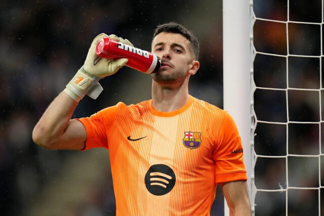 Ako sa Barcelona a Espanyol vyhli akémukoľvek nepriateľstvu voči Joan Garcia prostredníctvom špeciálnych bezpečnostných opatrení
