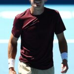 Alex de Minaur (na obrázku) sa vyhol potenciálne náročnému stretnutiu prvého kola s bývalým svetovým číslom 6 Matteom Berrettinim na Australian Open.