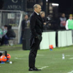 Allegri: „Milánski obrancovia menej frenetický, Leao zaspáva naľavo“