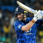 Joe Root pomohol nasmerovať Anglicko k víťazstvu v ich druhej ODI proti Srí Lanke