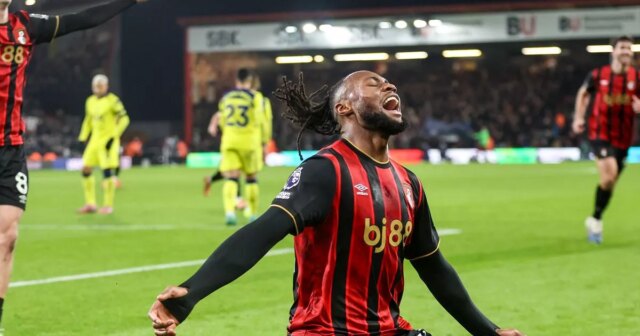 Antoine Semenyo dáva perfektný darček na rozlúčku, aby Thomasovi Frankovi Antoine Semenyo vo svojom poslednom vystúpení v Bournemouthe proti Tottenhamu strelil rozprávkový víťaz posledného dychu.