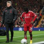 Curtis Jones z Liverpoolu je späť k dispozícii (PA Wire)