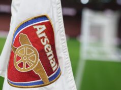 Arsenal podpísal zmluvu s krídelníkom po tom, čo ho sledoval v televízii – stal sa ikonou | Futbal | Šport Arsenal podpísal zmluvu s krídelníkom po tom, čo ho sledoval v televízii - stal sa ikonou | Futbal | Šport