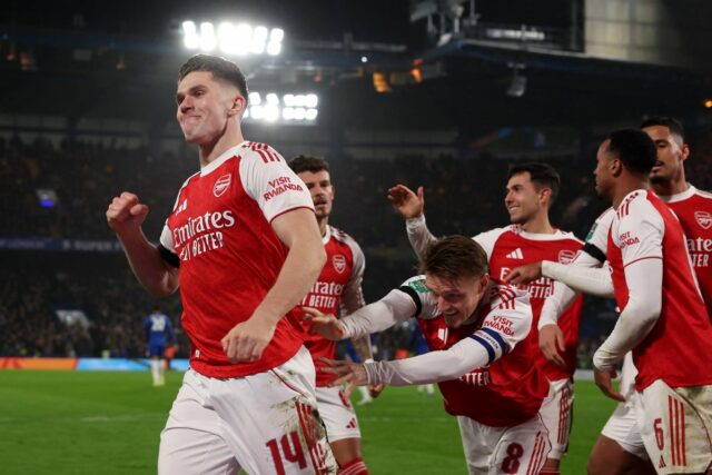 Ben White z Arsenalu strelil prvý gól pri výhre 3:2 v prvom zápase proti Chelsea (Arsenal FC cez Getty Images)