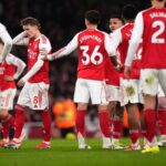 Arsenal urobil prvý veľký krok k plneniu titulu Premier League, keďže Man Utd prosperuje v nervóznych Emirates