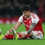 Piero Hincapie sa lieči od klubových lekárov Arsenalu (John Walton/PA Wire)