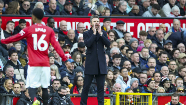 Arsenal vs Manchester United v Emirates: Kľúčový zápas s vysokými Arsenal vs Manchester United v Emirates: Kľúčový zápas s vysokými stávkami, ktorý by mohol stiahnuť tlak