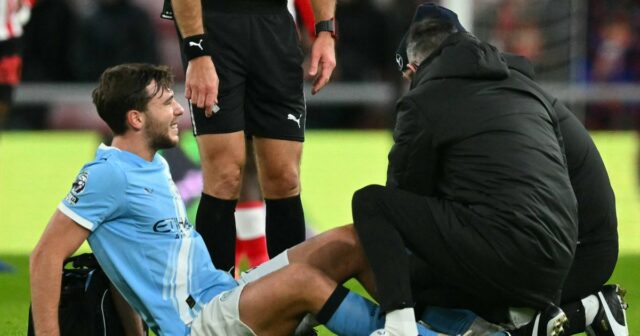 Mikel Arteta tlieska