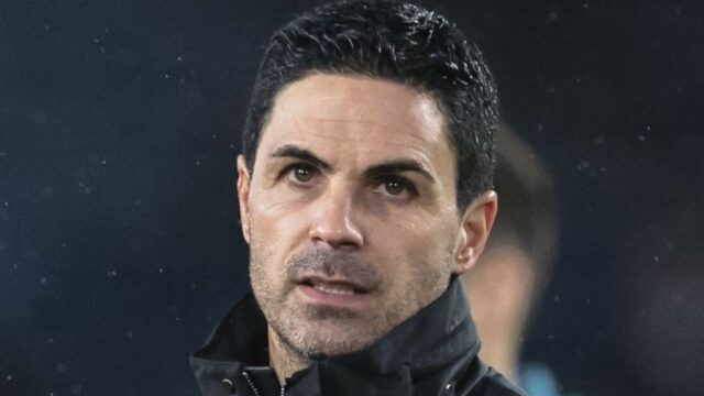 Arteta „prosil“ o „zmenu“ pravidiel, ale Arsenal vie, že napriek neúspechu Manchestru United nič nezmení
