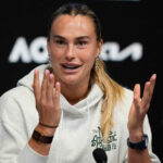 Na snímke príspevok Nemca R. Abril na X