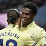 BIRMINGHAM, ANGLICKO - 18. JANUÁRA: Morgan Rogers z Aston Villy vyzerá skľúčene počas zápasu Premier League medzi Aston Villou a Evertonom vo Villa Parku 18. januára 2026 v anglickom Birminghame. (Foto: James Gill – Danehouse/Getty Images)