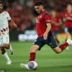 Bývalá hviezda A-League Josh Cavallo senzačne tvrdil, že bol nútený odísť z Adelaide United kvôli svojej sexualite.