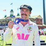 Travis Head nastražil brutálnu sánku Jamiemu Smithovi po sklamanom prepustení anglickej hviezdy počas prvých striedaní Anglicka v Sydney.