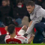 BREAKING Arsenal utrpel ĎALŠIE zranenie proti Liverpoolu, keď hviezda Gunners odstúpila