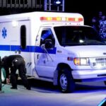 BREAKING: WWE RAW zápas zastavený a lekári pomohli hviezdou dozadu – správy o závažných zraneniach po tom, čo nemohol súťažiť