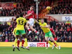 BREAKING: Wrexham vs Norwich sa zastavil po zdravotnej pohotovosti, keď hráči opúšťajú ihrisko BREAKING: Wrexham vs Norwich sa zastavil po zdravotnej pohotovosti, keď hráči opúšťajú ihrisko