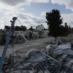 "Barbarská nová éra": Palestínčania, OSN kritizuje izraelskú demoláciu ústredia UNRWA | Správy o konflikte medzi Izraelom a Palestínou