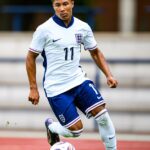 Barcelona je presvedčená, že dosiahne dohodu s Norwich City pre tínedžera Ajaya Tavaresa