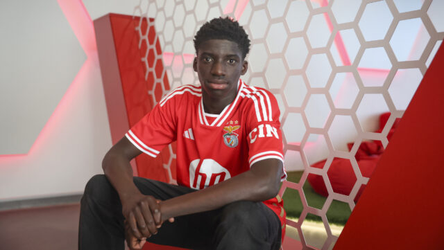 Barcelona sa rozhodla získať obrancu majstra sveta do 17 rokov
