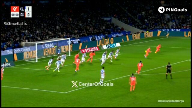 Barcelona vyrovnala skôr, ako Real Sociedad zvýšil na 2:1
