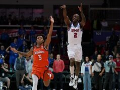 Basketbal NCAA: Boopie Miller z SMU omráčil Virginia Tech bzučiakom na pol kurtu Basketbal NCAA: Boopie Miller z SMU omráčil Virginia Tech bzučiakom na pol kurtu