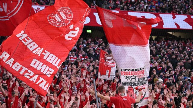 Bayern Mníchov vs VfL Wolfsburg - Kompany poskytuje aktuálne informácie o zraneniach Neuera, Musialu a Kimmicha
