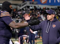 Ben Johnson z Bears doručuje svojmu tímu po víťazstve nad rivalom jednoduchú správu Ben Johnson z Bears doručuje svojmu tímu po víťazstve nad rivalom jednoduchú správu