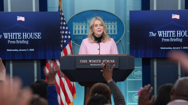 Biely dom: Zabavené tankery porušili sankcie, posádky môžu byť stíhané
