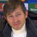 Manažér Pafos FC zostal zmätený po tom, čo dostal otázku týkajúcu sa sporu Brooklyna Beckhama s jeho rodičmi Davidom a Victoriou.