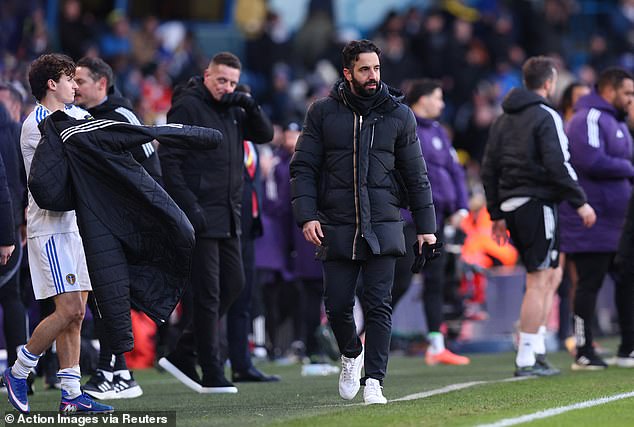 Boj o moc Man United EXPLODUJE: Zúrivý Ruben Amorim trvá Ruben Amorim na výbušnej tlačovej konferencii trval na tom, že je „manažérom“ Man United, nie „hlavným trénerom“