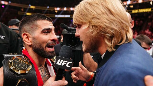 Bojujte do júla alebo stratte titul - Pimblett na Topurii
