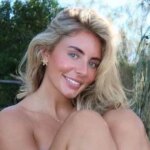 Bruno Fernandes z Manchestru United reaguje počas zápasu Premier League medzi Manchestrom United a Evertonom na Old Trafford 24. novembra 2025 v Manchestri v Anglicku.