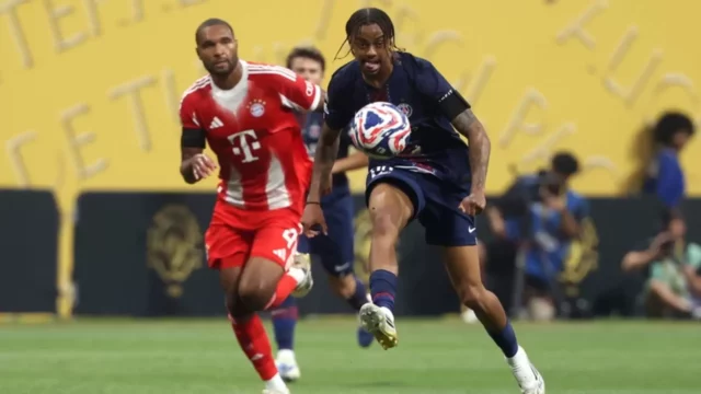 Bradley Barcola by mohol toto leto opustiť PSG ako Premier League Giants Circle
