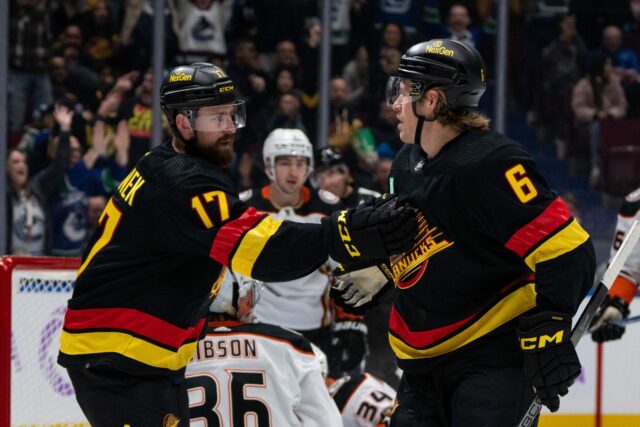 Brock Boeser a hviezda d-man v hodnote 58 miliónov dolárov sú v bezpečí pred obchodom v Canucks, tvrdí top insider NHL
