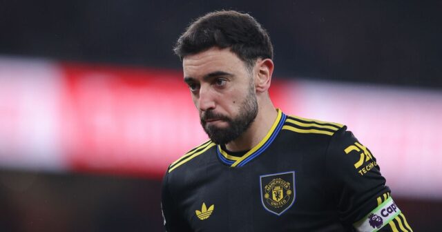 Bruno Fernandes je rozčarovaný z Man Utd a chce veľké Bruno Fernandes je rozčarovaný z Man Utd a chce veľké peniaze, aby neodišiel z klubu | Futbal | Šport