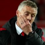 Tréner Besiktasu Ole Gunnar Solskjaer je videný počas zápasu medzi FC Shakhtar Doneck a Besiktas JK v poľskom Krakove 31. júla 2025.